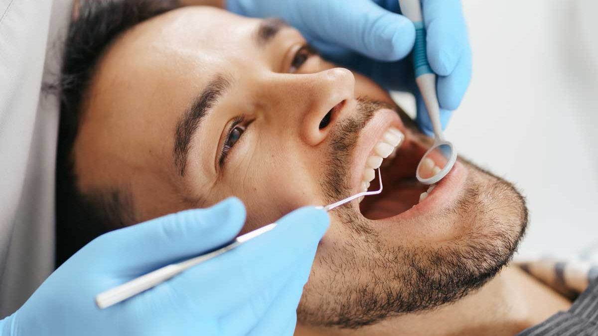 Importancia de una limpieza dental después de Semana Santa